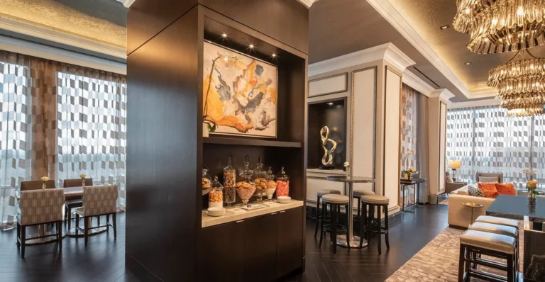 Best Business Hotel Lounges USA: The 2026 Executive Guide