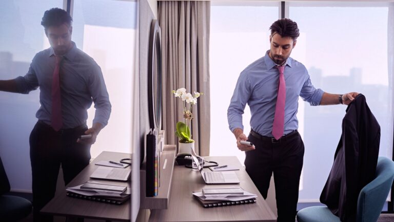 How to Reduce Employee Travel Fatigue: The 2026 Executive Guide